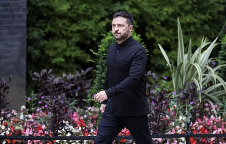 Мы ничего не будем дарить России — Зеленский