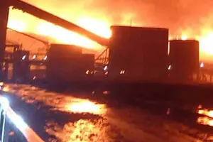 Почти 200 человек под землей: россияне атаковали шахту ДТЭК