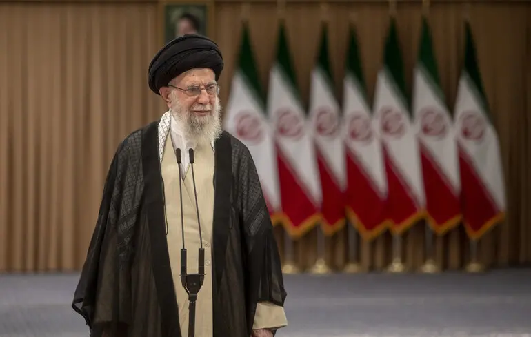 Верховный лидер Ирана отклонил предложение Трампа о возобновлении ядерных переговоров