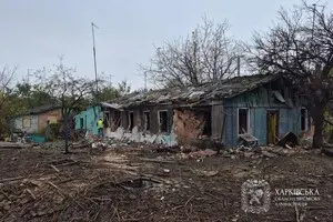 Россияне массированно атаковали авиабомбами Харьков: 11 раненых