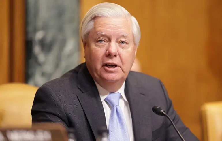 Сенатор Грем: Путін має відчути ціну війни в Україні