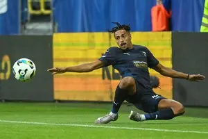 В Лиге чемпионов произошло самое быстрое удаление в истории турнира — побит антирекорд украинца