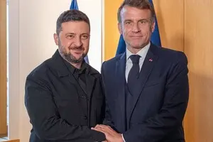 Макрон після зустрічі з Зеленським заговорив українською