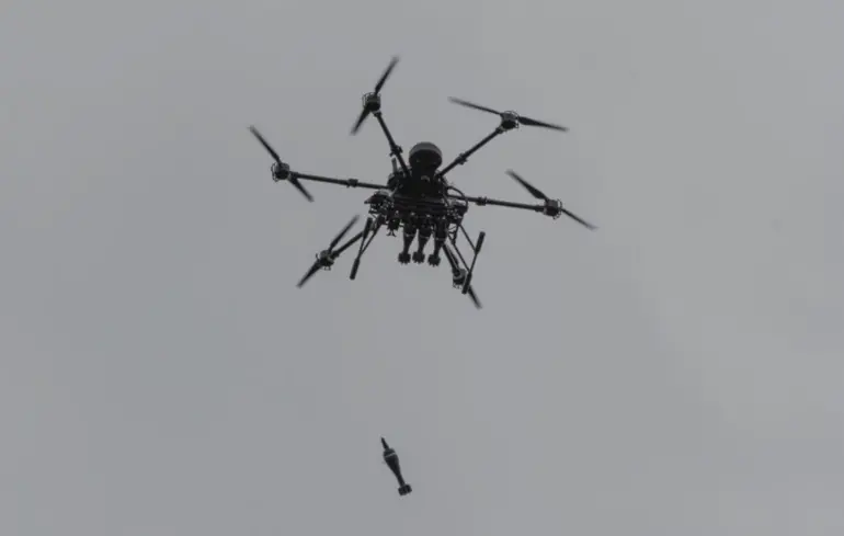 В Донецкой области российский БПЛА атаковал поезд Львов-Краматорск