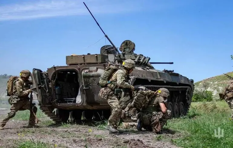 Украинские штурмовики отбили большое село на Донбассе, уничтожив много оккупантов