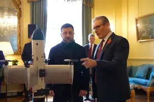 Зеленский презентовал в Лондоне новый дрон OCTOPUS: что известно