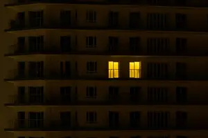 У неділю застосовуватимуть погодинні відключення електроенергії в деяких регіонах — “Укренерго”