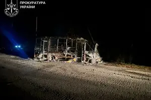 В Сумской области российский дрон попал в автобус: пятеро раненых, среди них — ребенок