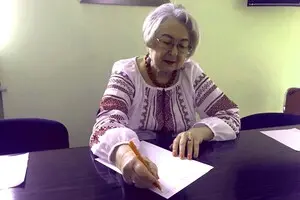 Рекордсменка по написанию радиодиктантов раскритиковала нынешний текст и прочтение