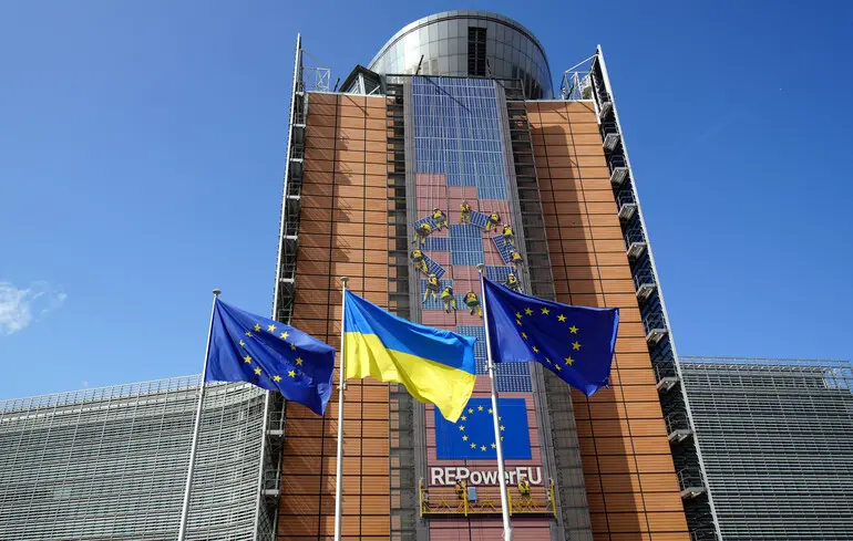 План Б для Украины: ЕС может взять общий долг на десятки миллиардов – Politico