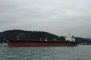 Кремль показує «тіньовий флот» як «незалежну логістику»: аналіз комунікаційної стратегії РФ