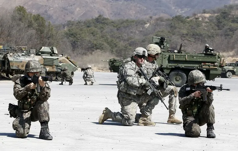 Ведущие республиканские законодатели раскритиковали сокращение количества военных США в Румынии