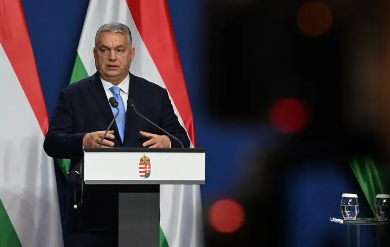 Орбан намекает на причастность Украины к пожару на крупнейшем НПЗ Венгрии