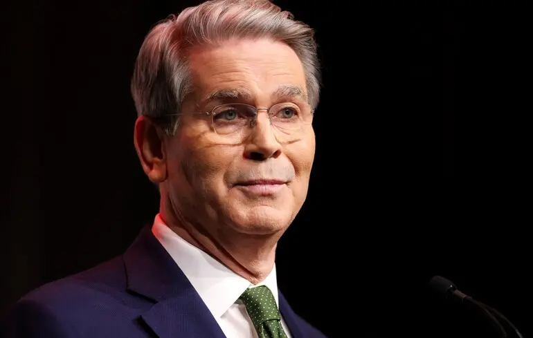 Бессент: Китай закупить 12 мільйонів тонн американських соєвих бобів цього року