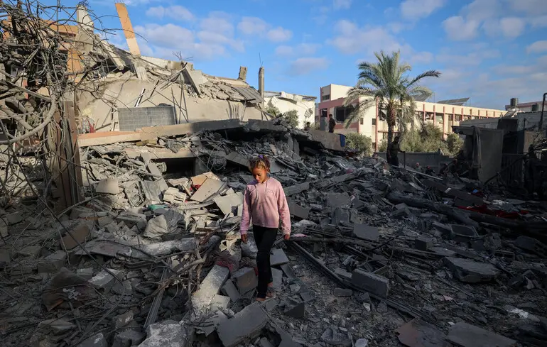 Ізраїль здійснює нові удари по Газі після підтвердження своєї прихильності до перемир'я — Reuters 