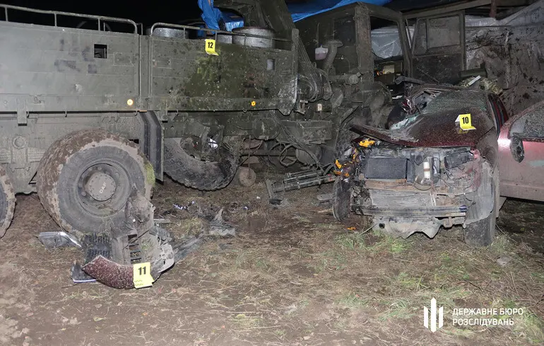 В ДТП во Львовской области погибли четверо военнослужащих — ГБР