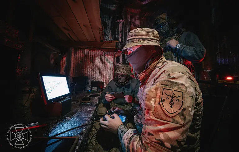 У СБУ показали кадри ударів по скупченню техніки та живої сили росіян на окупованих територіях