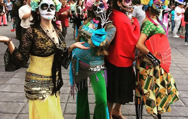 Празднование Дня мертвых в Мексике превратилось в ужас: одновременно погибли 23 человека