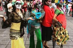 Празднование Дня мертвых в Мексике превратилось в ужас: одновременно погибли 23 человека