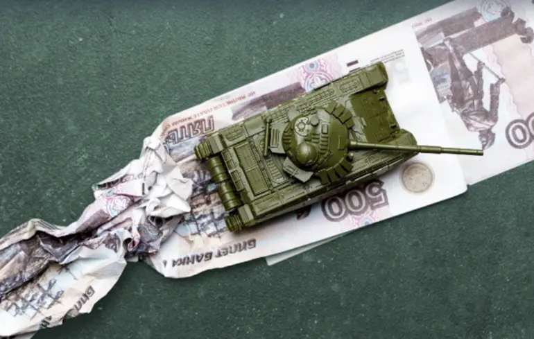 Региональные бюджеты РФ трещат по швам из-за войны — ЦПД