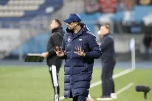 Шовковский остался недоволен судейством в матче против 