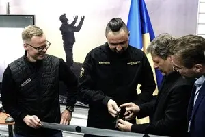 Зеленский заявил об открытии представительств по экспорту оружия в Европе. Контрактами будет заниматься Камышин