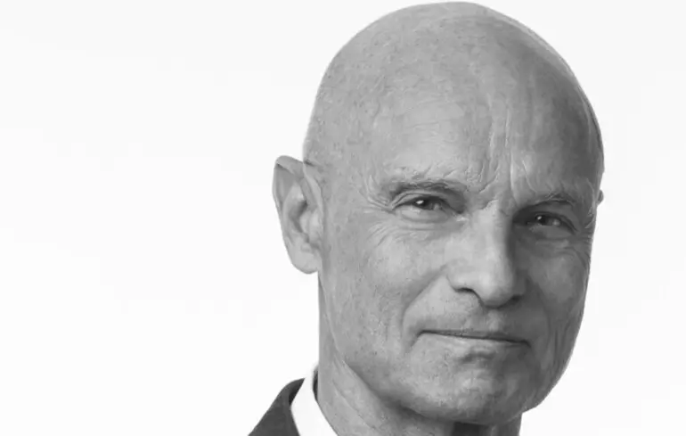 WSJ: Зарубежные активы 