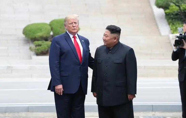 КНДР готовится к возможной встрече Трампа и Кима и уже собрала разведданные о некоторых чиновниках США - СМИ