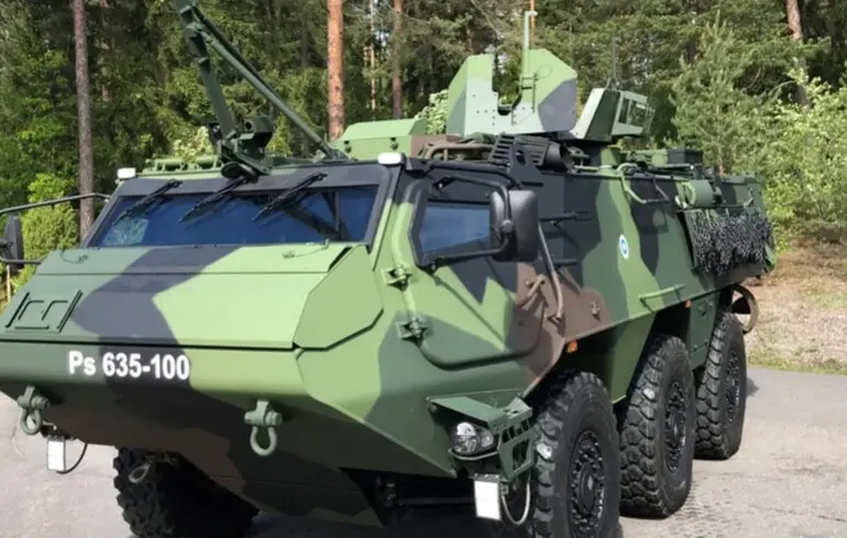 ССО ВСУ получат Patria 6x6 — Латвия передала 21 бронетранспортер