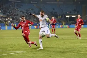 Есть первая победа: 