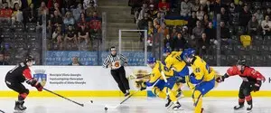 Сборная Украины по хоккею одержала первую победу в новом европейском турнире