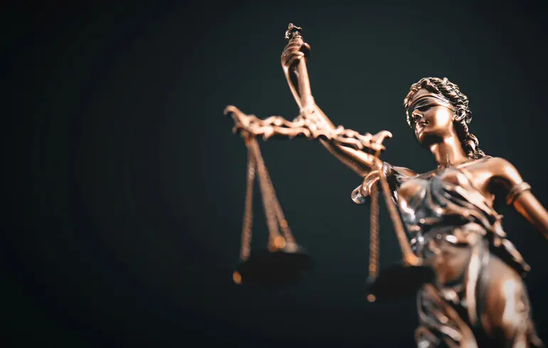 «Скидка на войну» не бесконечна: ЕС требует от Украины ускорения реформ правосудия