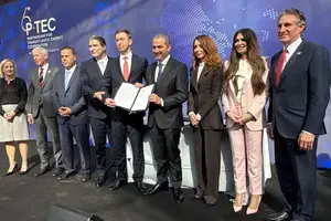 Україна підписала угоду про поставки американського скрапленого газу до 2050 року