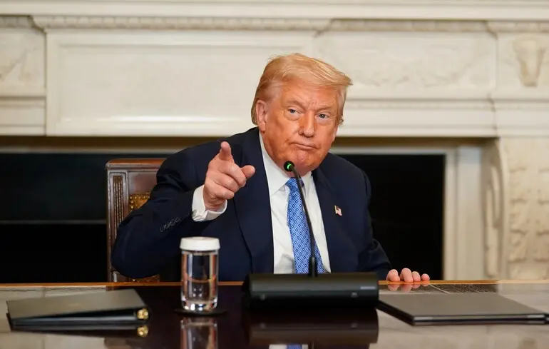 Трамп налагоджує зв'язки з країнами, залежними від РФ та Китаю — NYT