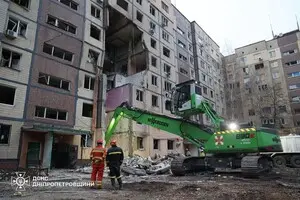 Россияне массированно атаковали дронами Днепропетровскую область: есть раненые и разрушения