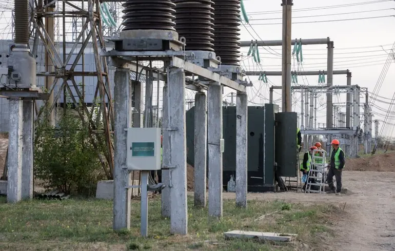 Украина потеряла по меньшей мере один гигаватт генерации. Отключения будут длительными – СМИ