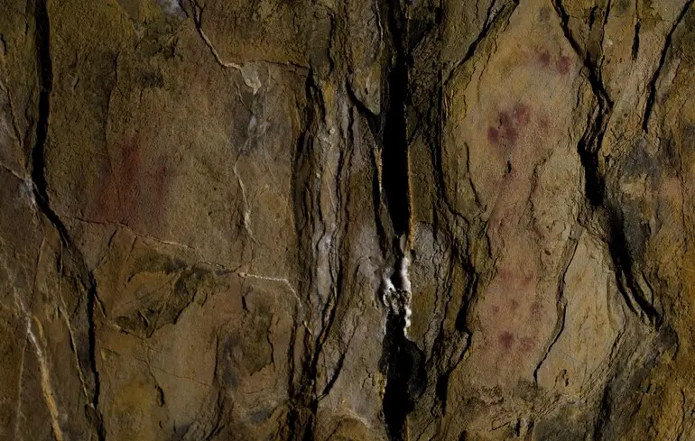 Неандертальці були художниками: вони створювали мистецтво 64 тисячі років тому