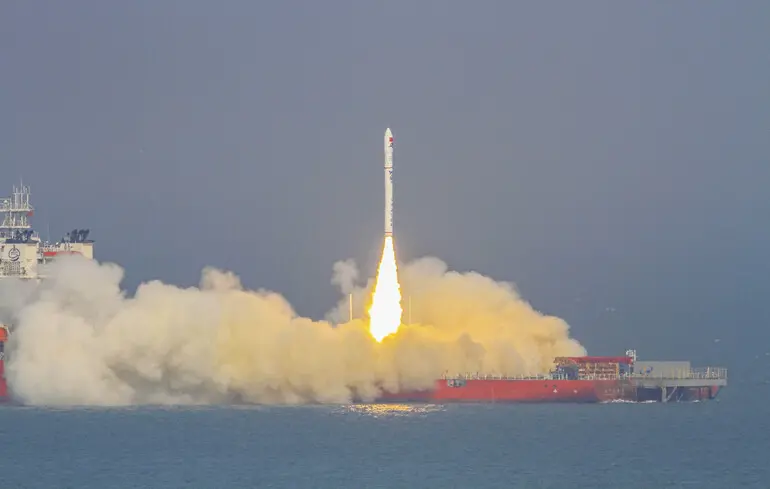 «Три супутника не досягли орбіт»: у Китаї не вдалося запустити ракету Ceres-1