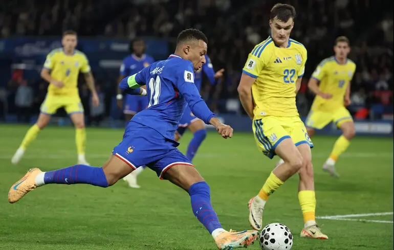 Україна без шансів програла Франції у кваліфікації ЧС-2026