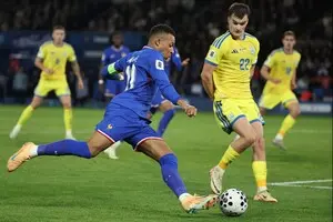 Украина без шансов проиграла Франции в квалификации ЧМ-2026