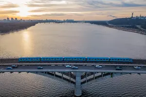 Мост Метро в Киеве частично перекроют в выходные