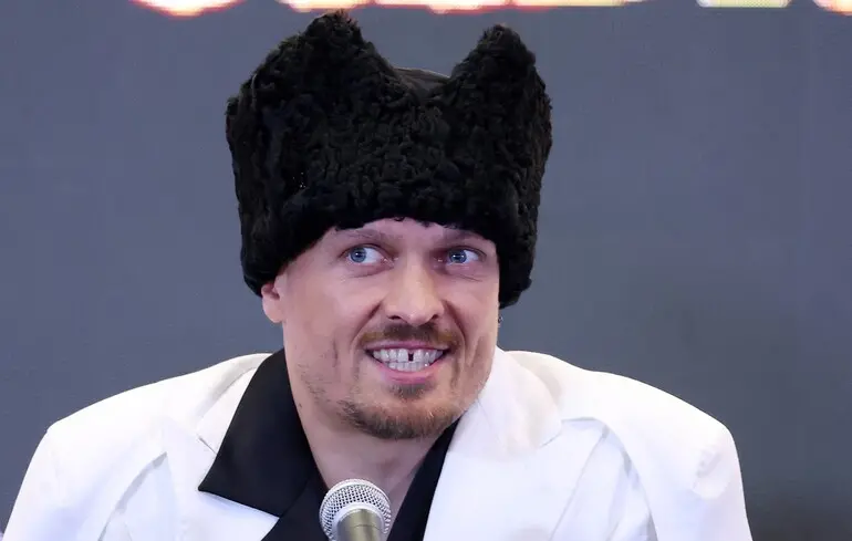 Усик посетил Ташкент