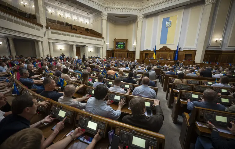 В Раді зірвали голосування за відставку Галущенка та Гринчук 