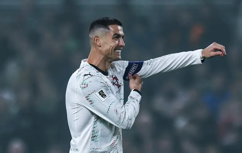 У компанії Маска і президента ФІФА: Роналду відвідав президентську вечерю в Білому домі