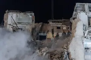 Уночі під завалами у Тернополі не знайшли жодної людини: пошук ускладнює низка причин