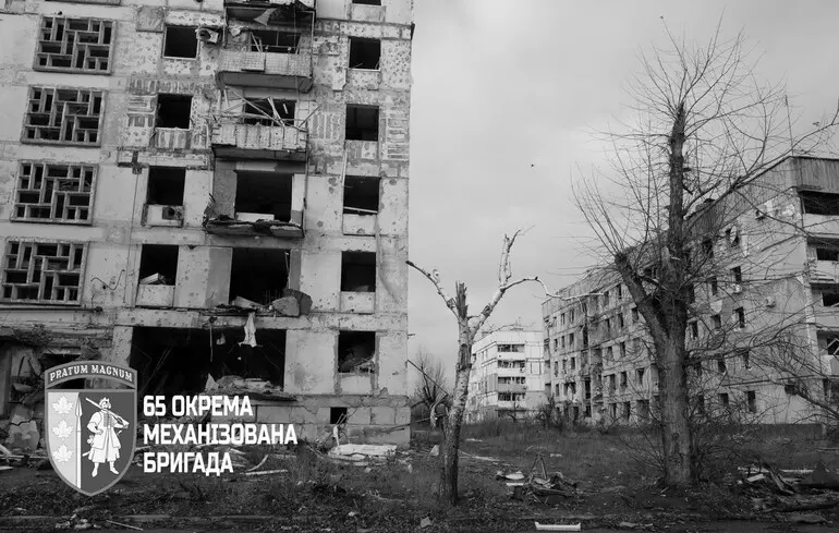 «Їхня ціль — цивільні»: 65-та бригада оприлюднила моторошні кадри зруйнованого Оріхова