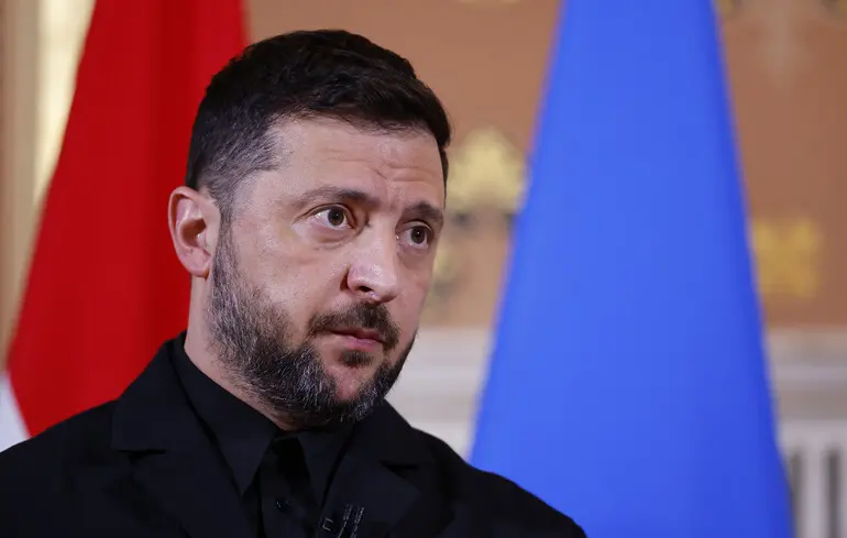 Коррупционный скандал представляет наибольшую угрозу для правительства Зеленского со времени полномасштабного вторжения — AP