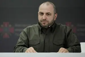 Умєров повернувся в Україну 