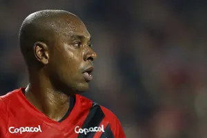 Легендарный футболист 