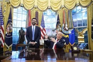 Разюча зміна риторики: Трамп зустрівся з новим мером Нью-Йорка і вже не планує переїжджати